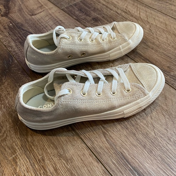 Converse Chuck Taylor All Star Egret Gold Metallic Low Rise - Size Youth 2 - Picture 6 of 7